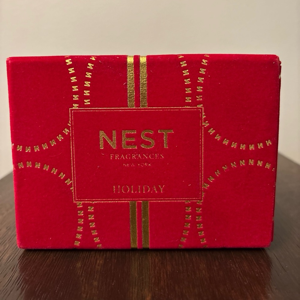 NEST Limited Edition Festive Petite Candle 0.60 Oz Scented Candles 6 Open Box
